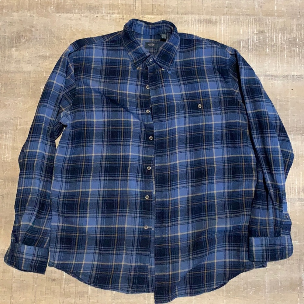 Arrow Blue and Kahki Super Soft Flannel
